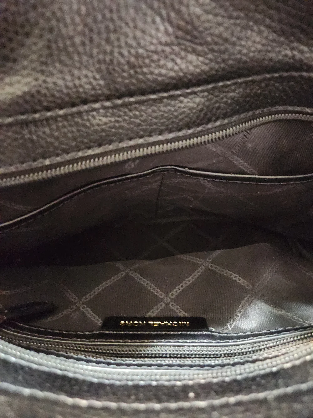 Michael Kors Black Pebbled Leather Tote Bag - Picture 4 of 8